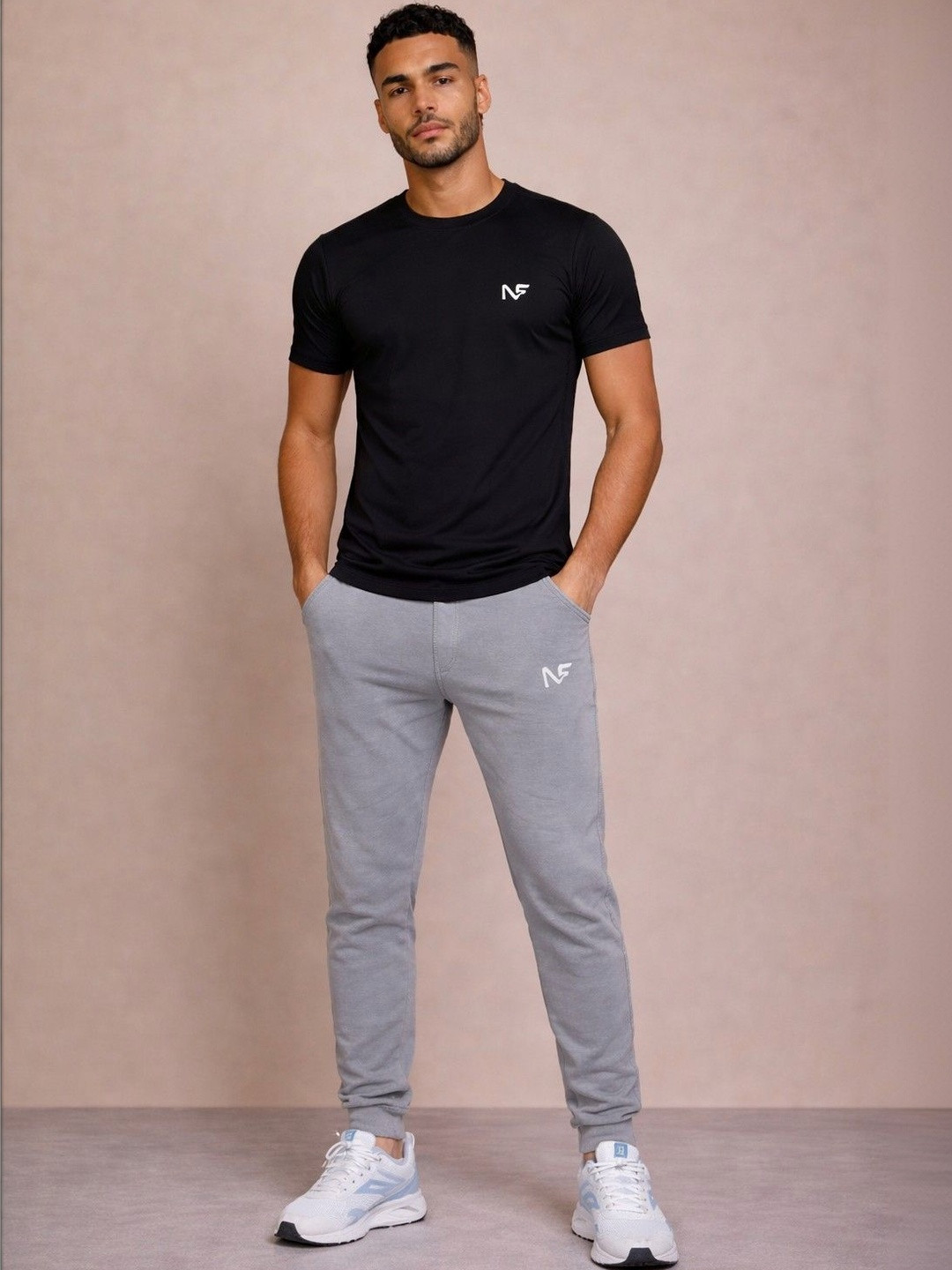 Naofit Men Rapid Dry Black Sports or Gym Slim Fit Tshirt