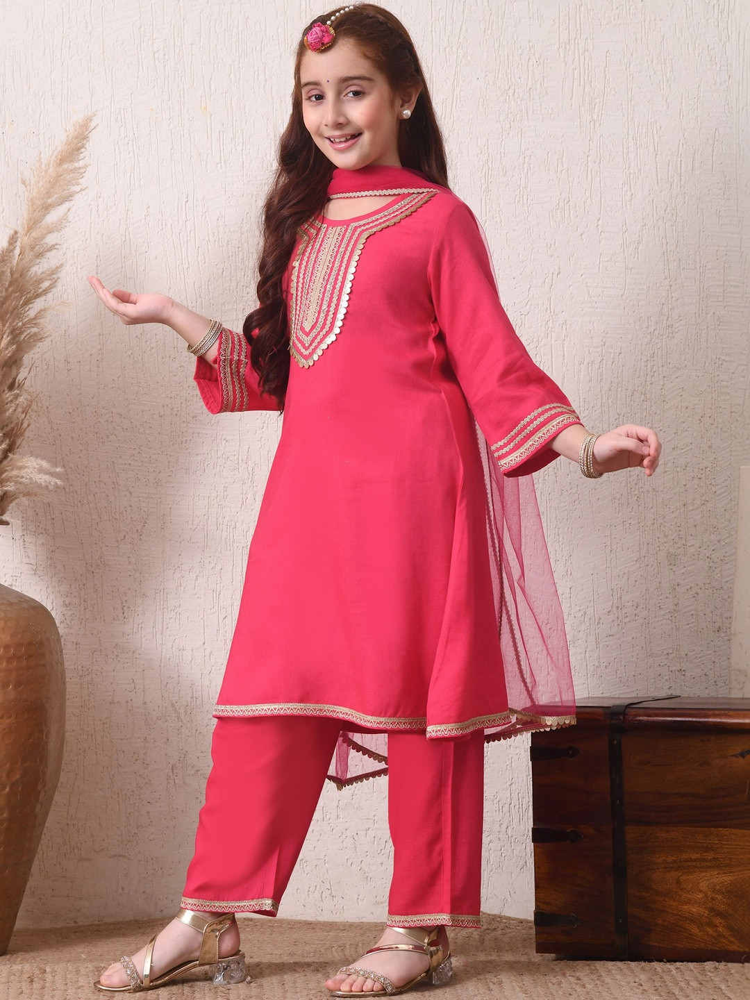 Indi-Loom Couture Girls Embroidered Regular Gotta Patti Kurta with Trousers & With Dupatta