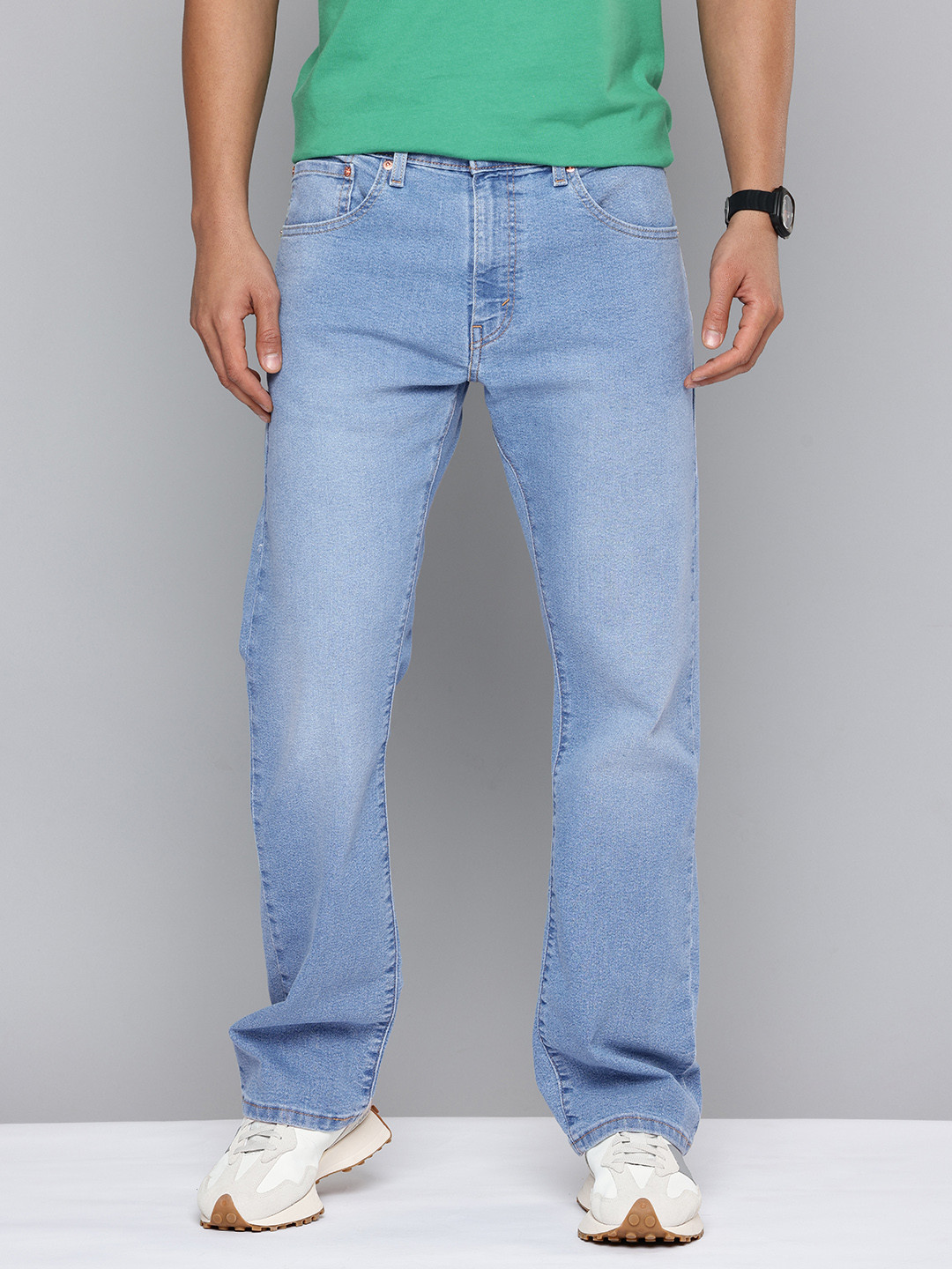 Levis Men 517 Bootcut Mid-Rise Light Fade Stretchable Jeans