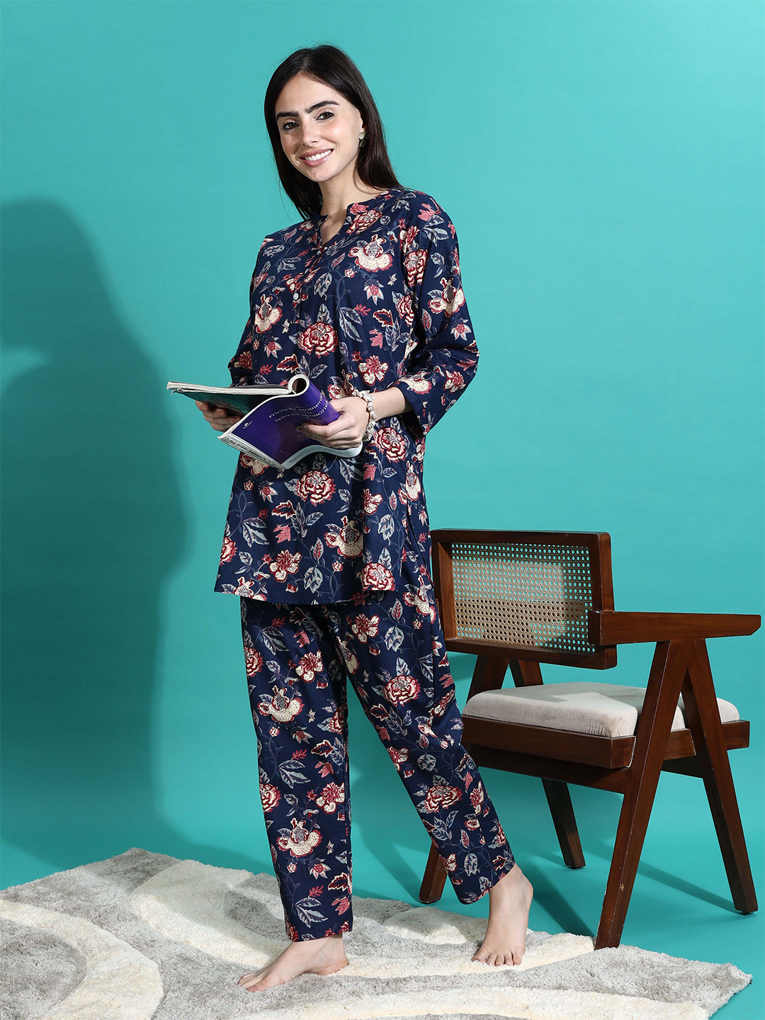 9shines Label Women Printed Pure Cotton Night Suit