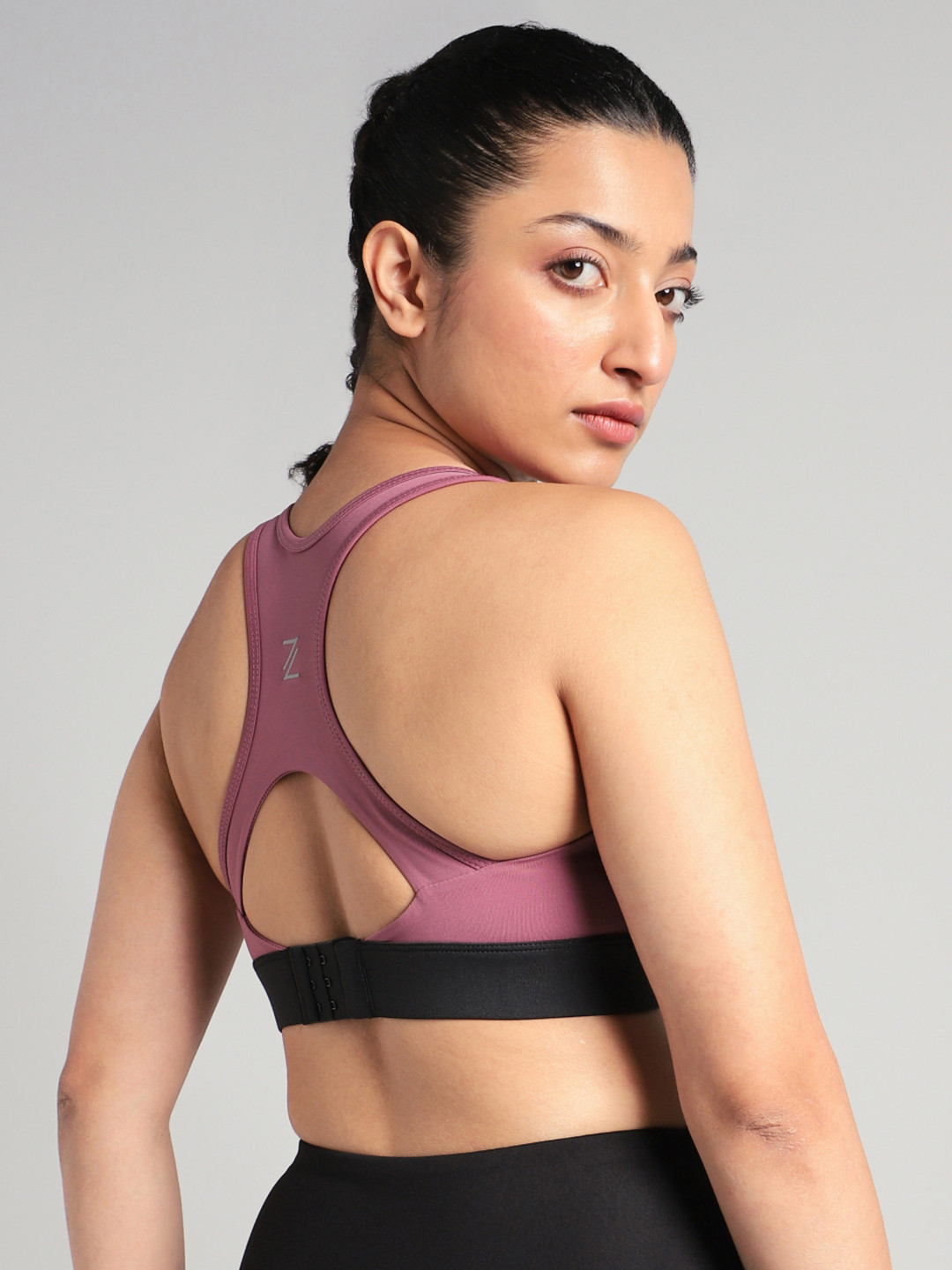 CULT Women's Pink Run Forward High Support Bra