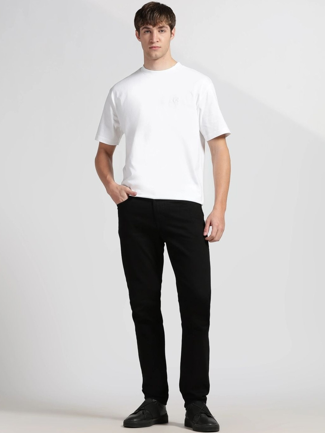 Calvin Klein Jeans Men Slim Fit Mid-Rise Jeans