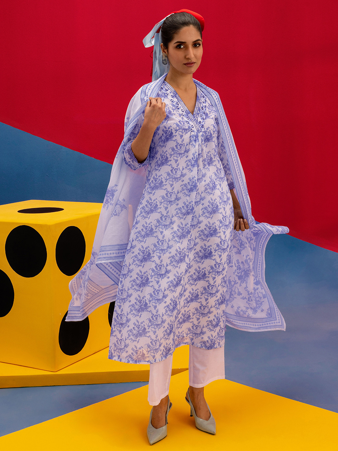 Gerua By Libas Women Ethnic Motifs Printed Regular Thread Work Kurta with Trousers & With Dupatta