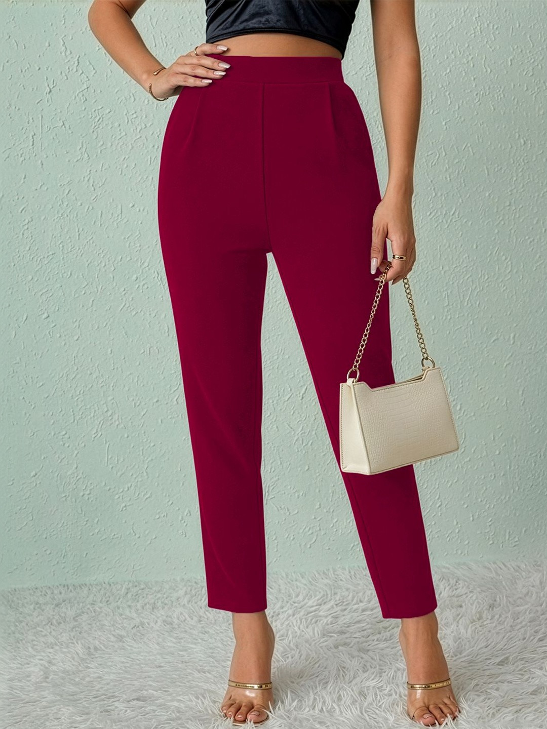 Navyankaa Women Straight Fit High-Rise Trousers