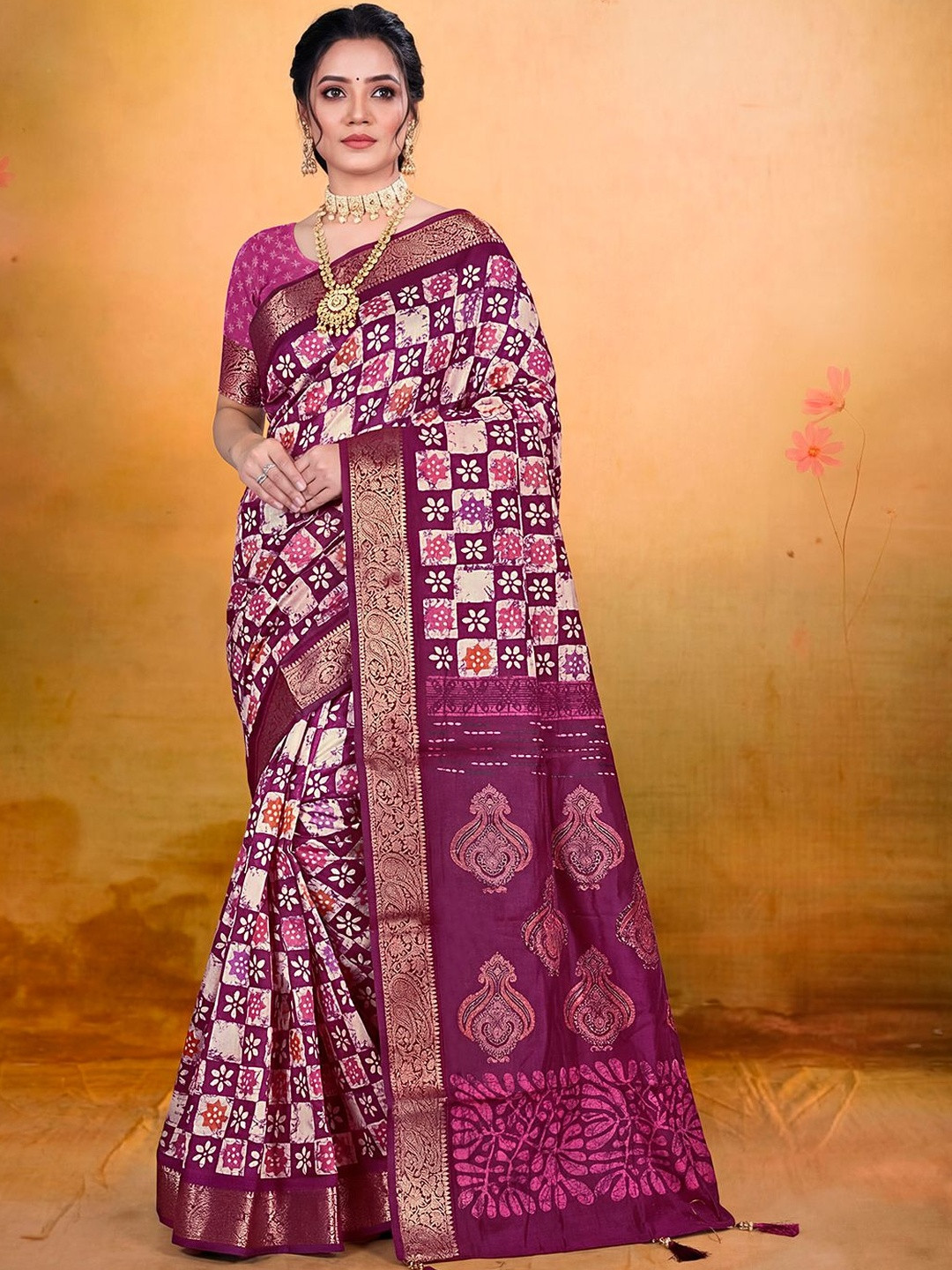 Vipul Red Soft Silk Printed Woven Border Sarees