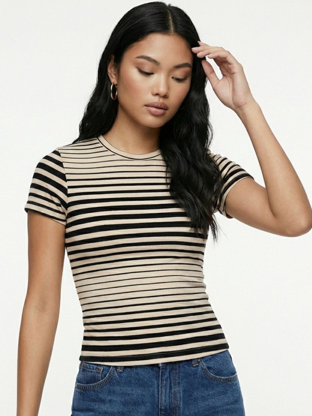 glitchez Horizontal Stripes Striped Round Neck Short Sleeves Crop Top