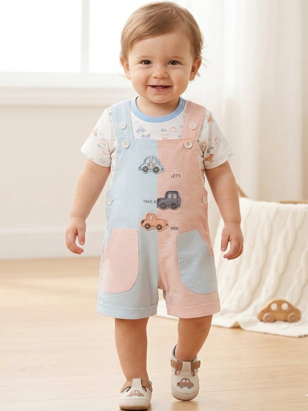 Pompidou Boys Printed Dungarees With T-Shirt