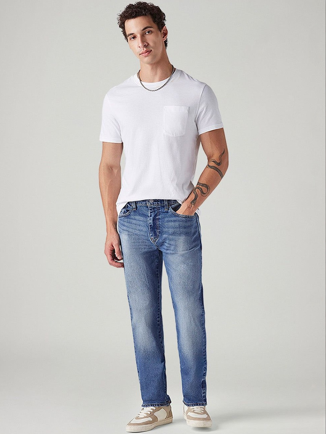 Levis Men's 505 Blue Straight Fit Mid Rise Commuter Jeans