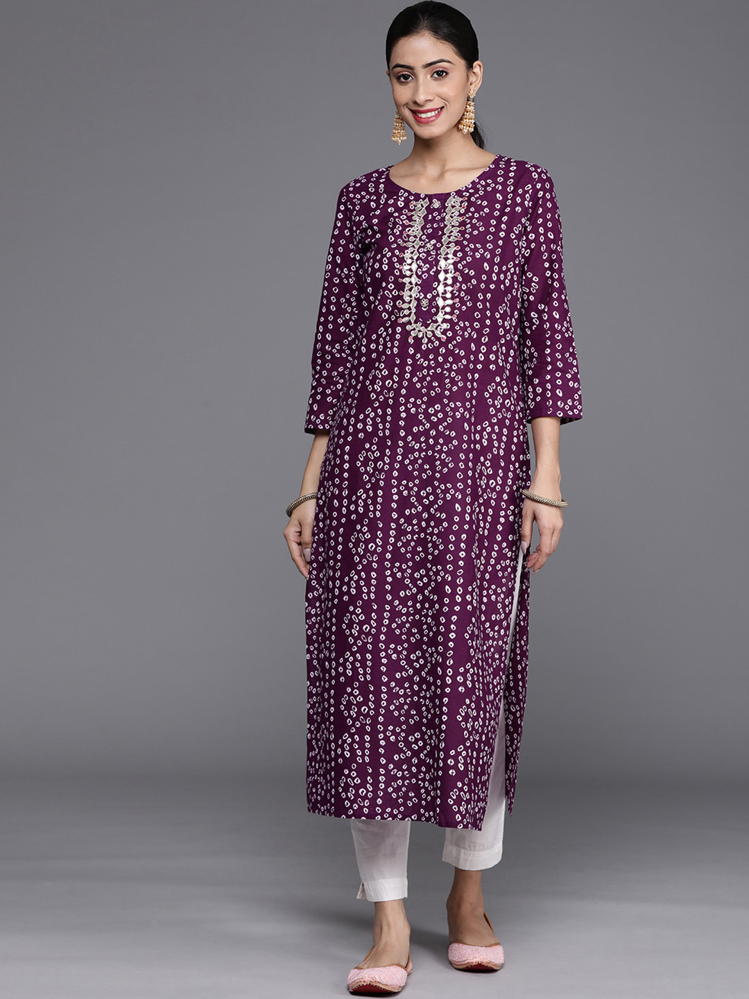 Varanga Women Purple & White Bandhani Printed Pure Cotton Kurta