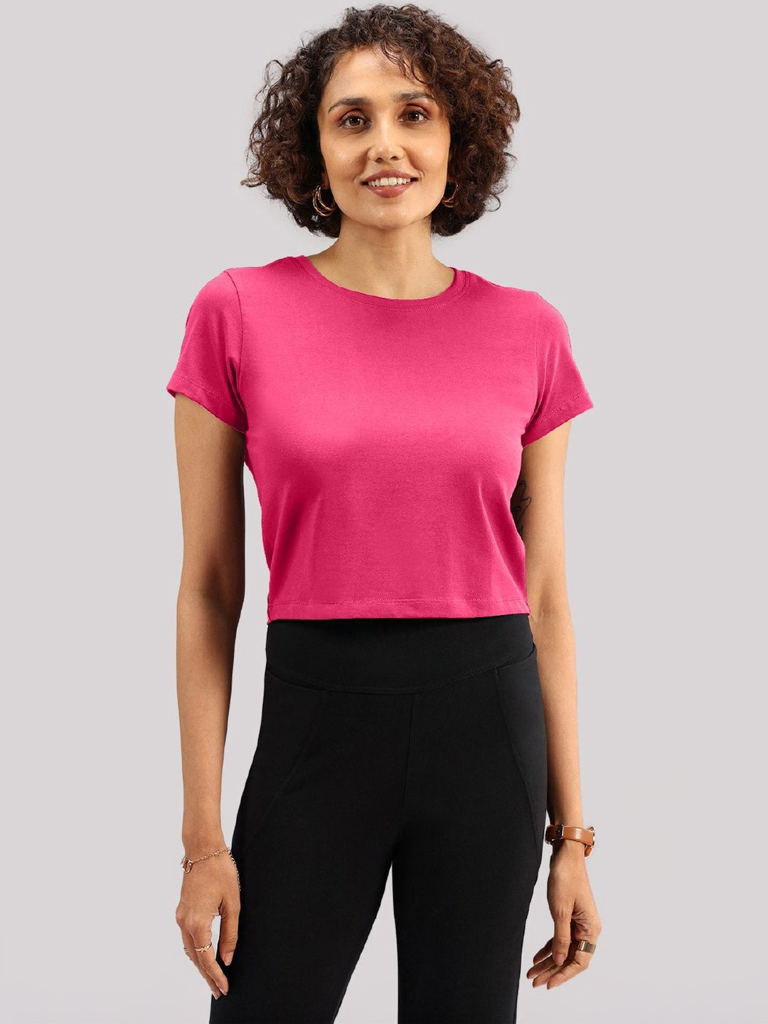 Blissclub Women solid The Last Tee - Crop