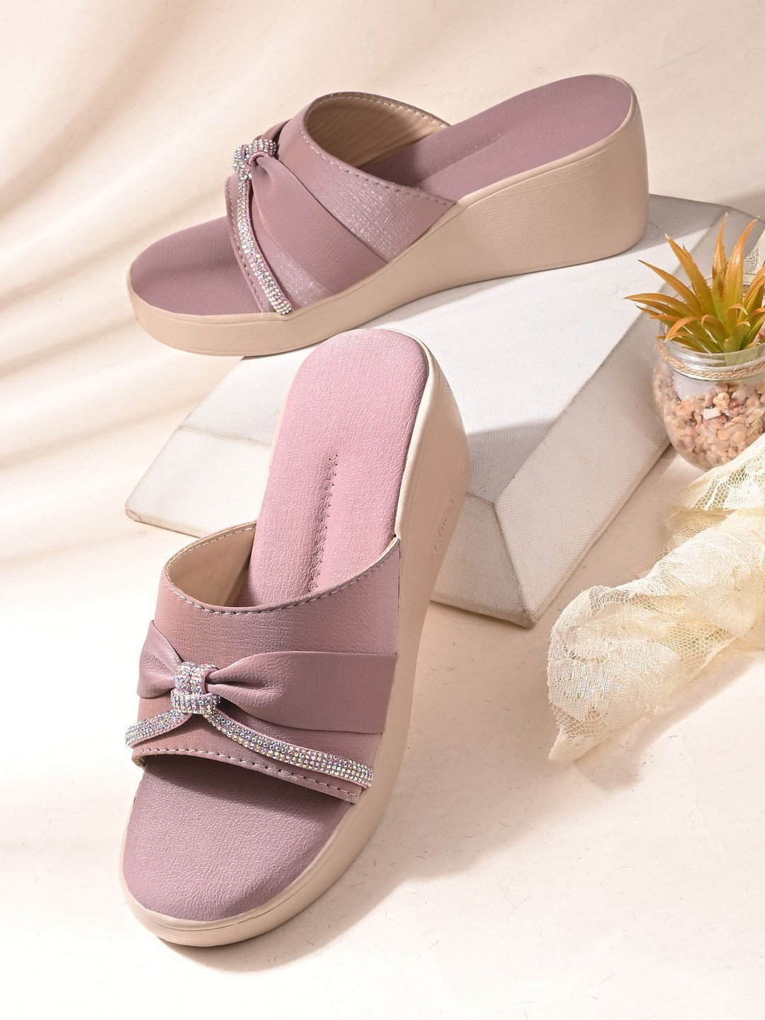 K Footlance Women Sandals