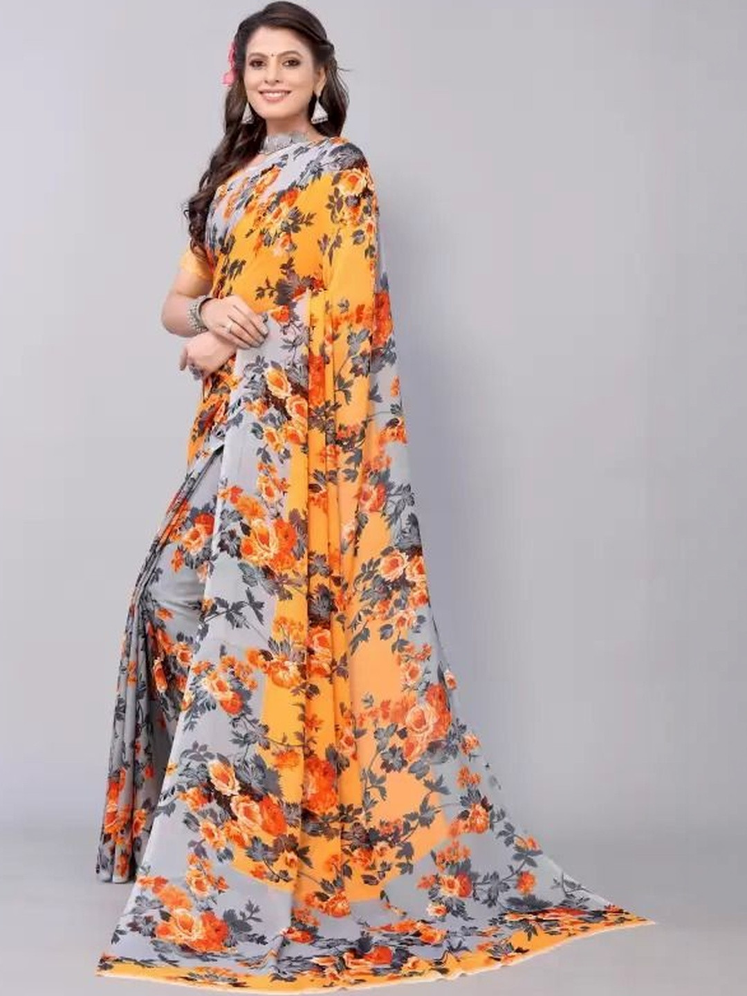 YUGAVEERAA Floral Pure Georgette Saree
