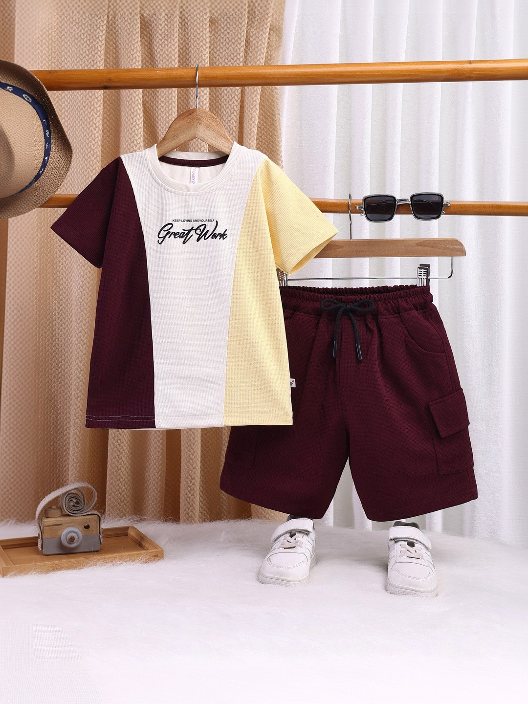 Toonyport Boys Printed T-shirt with Shorts