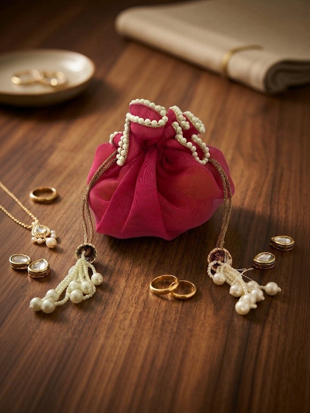 BYRA Potli Clutch