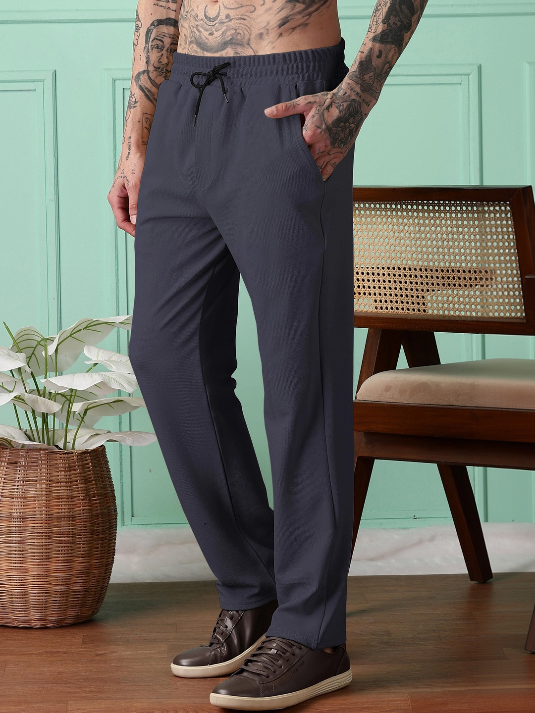 HERE&NOW Men Regular Fit Joggers
