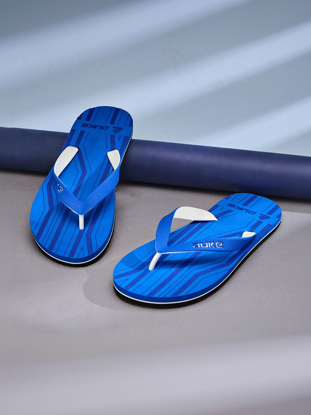 Duke Men Striped Thong Flip-Flops