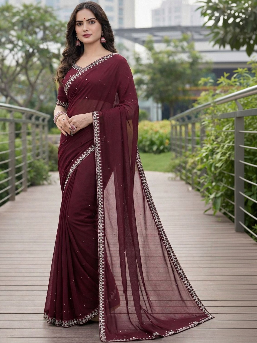 YUGAVEERAA Saree