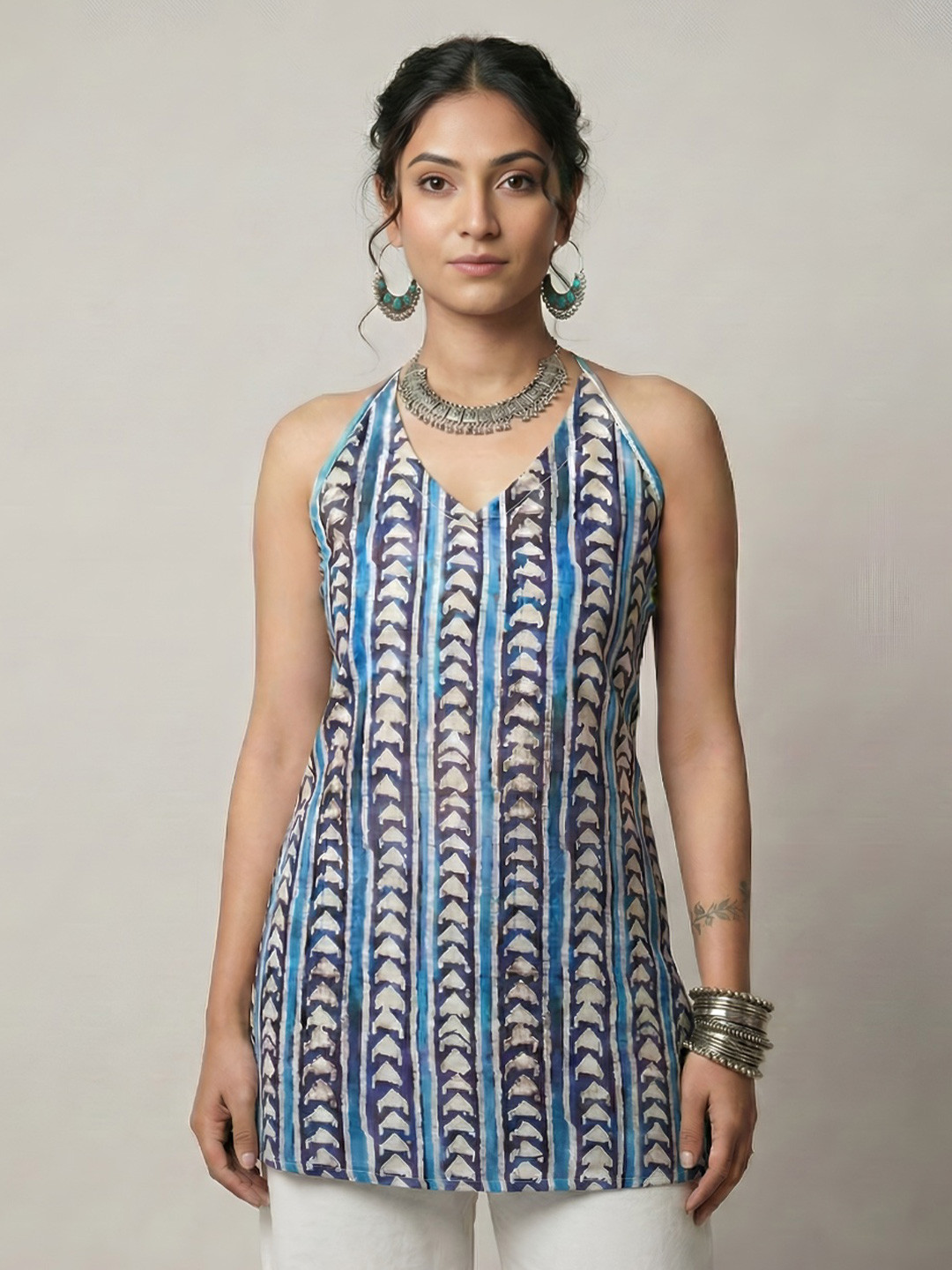 LERIYA FASHION Print Halter Neck Ethnic Top