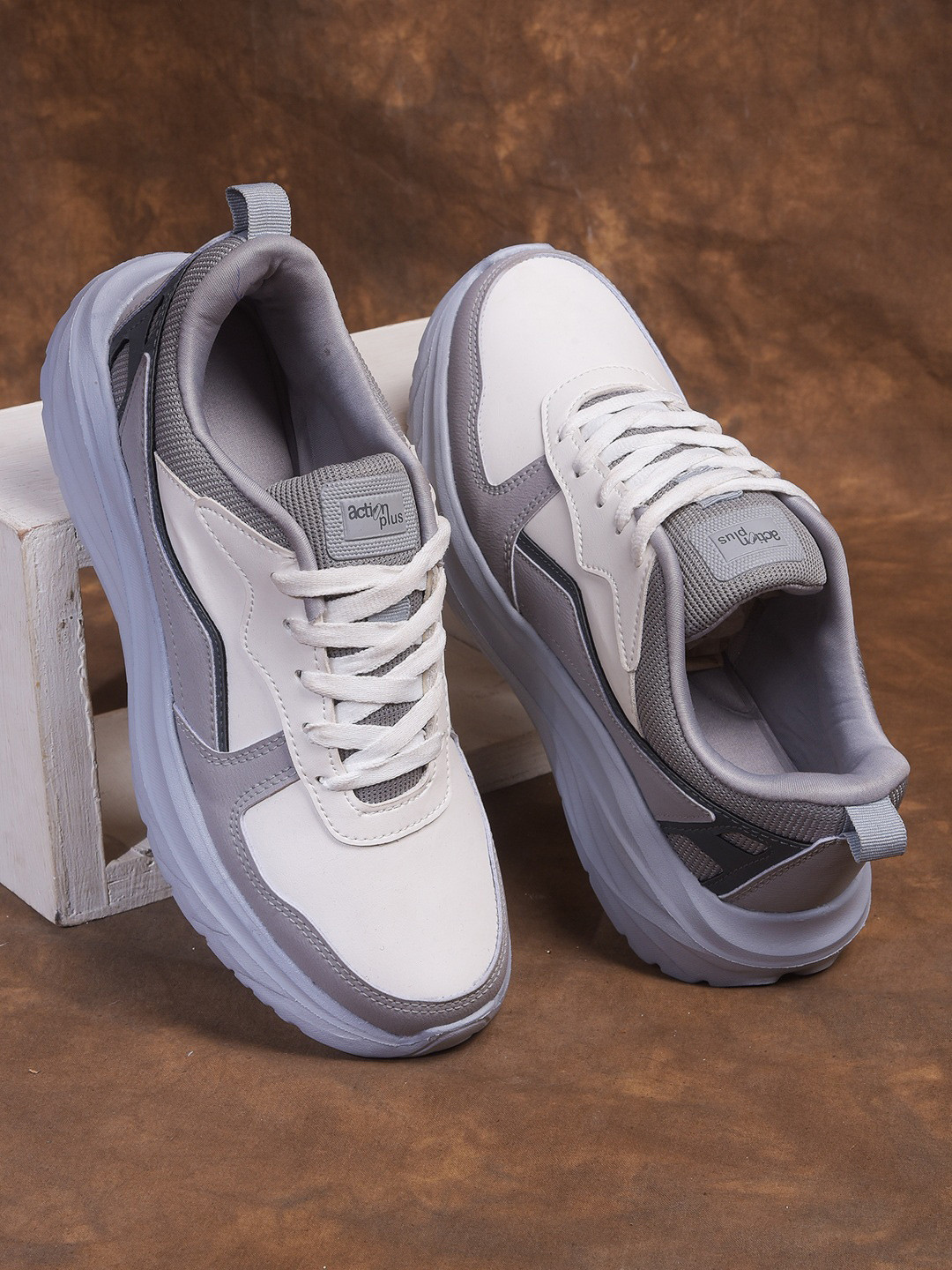 Action Men Sneakers