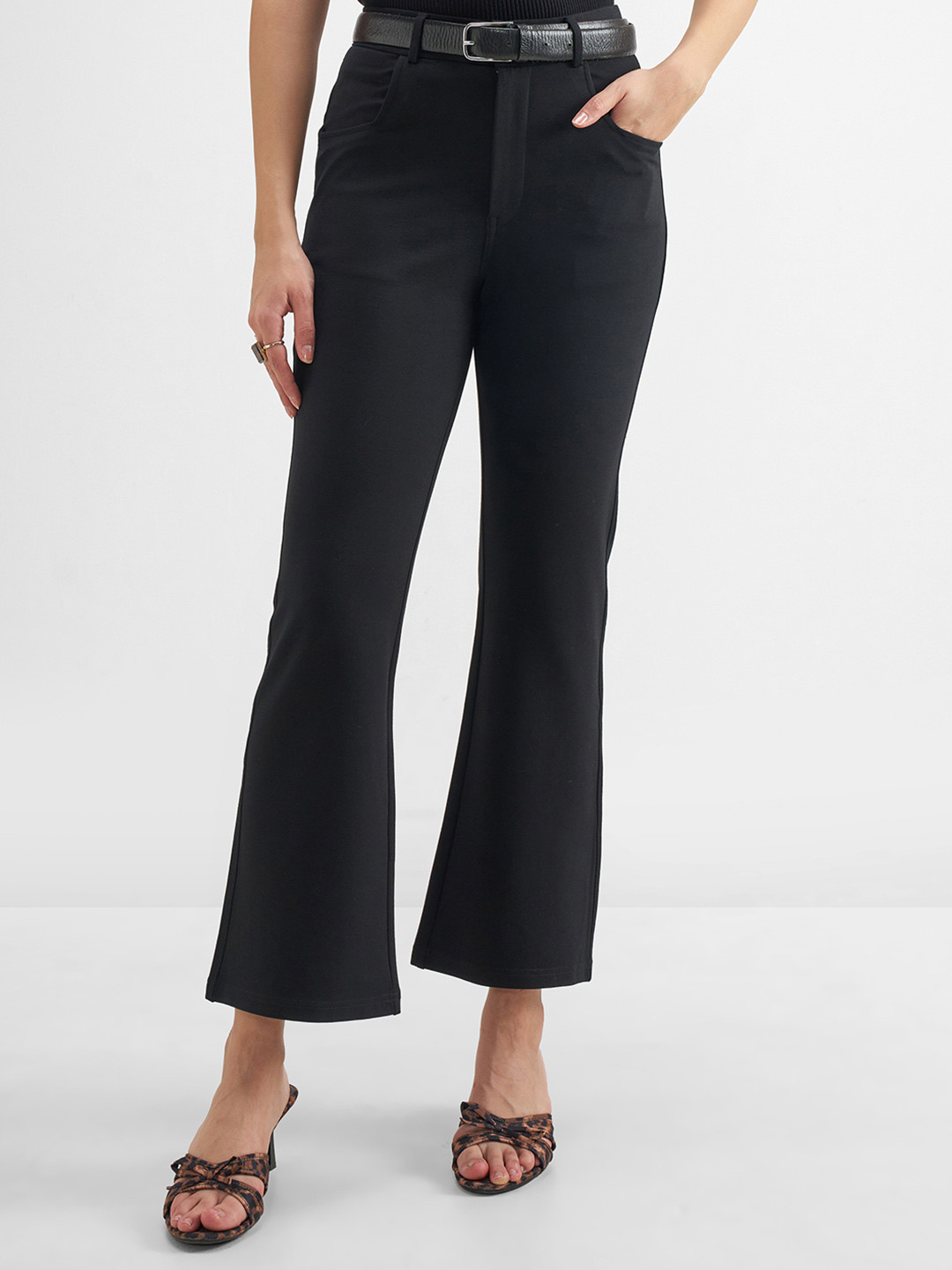 CHIC BY TOKYO TALKIES Women Black Relaxed Tailored Trousers With Fly Zip And Slant Pockets