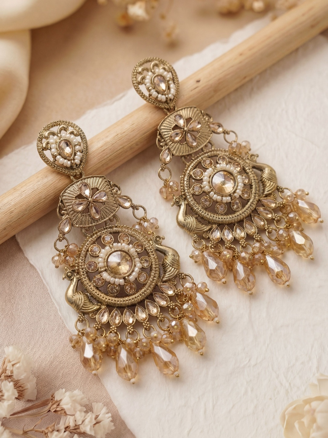 OutRoyal Oval Chandbalis Earrings