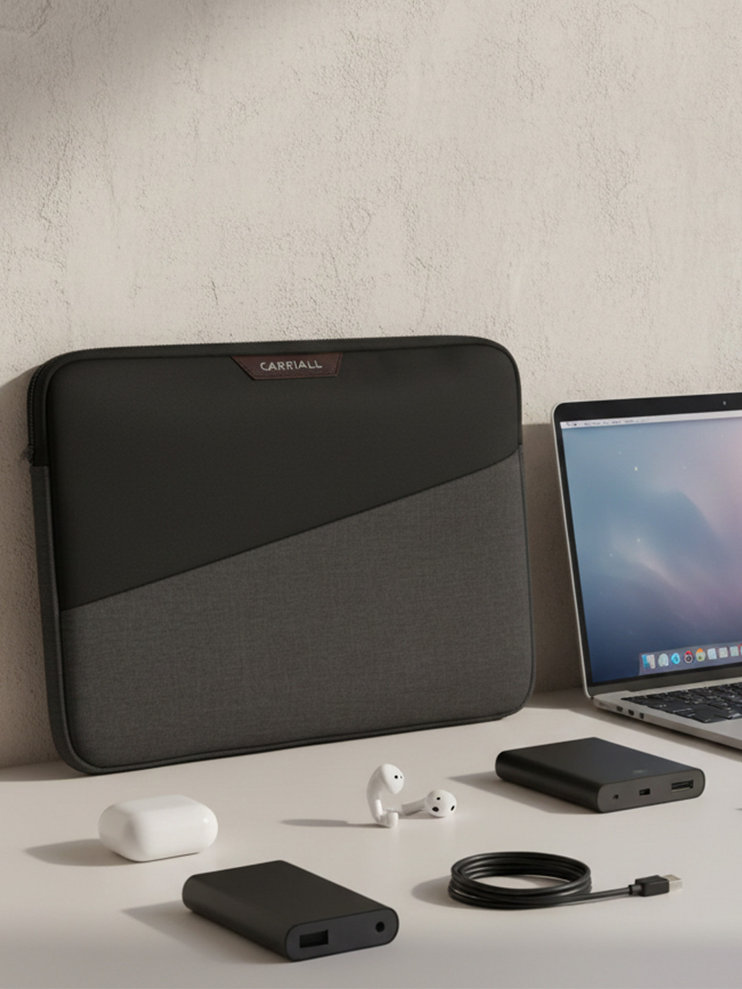 CARRIALL Unisex Black & Grey Colourblocked 16 Inch Laptop Sleeve