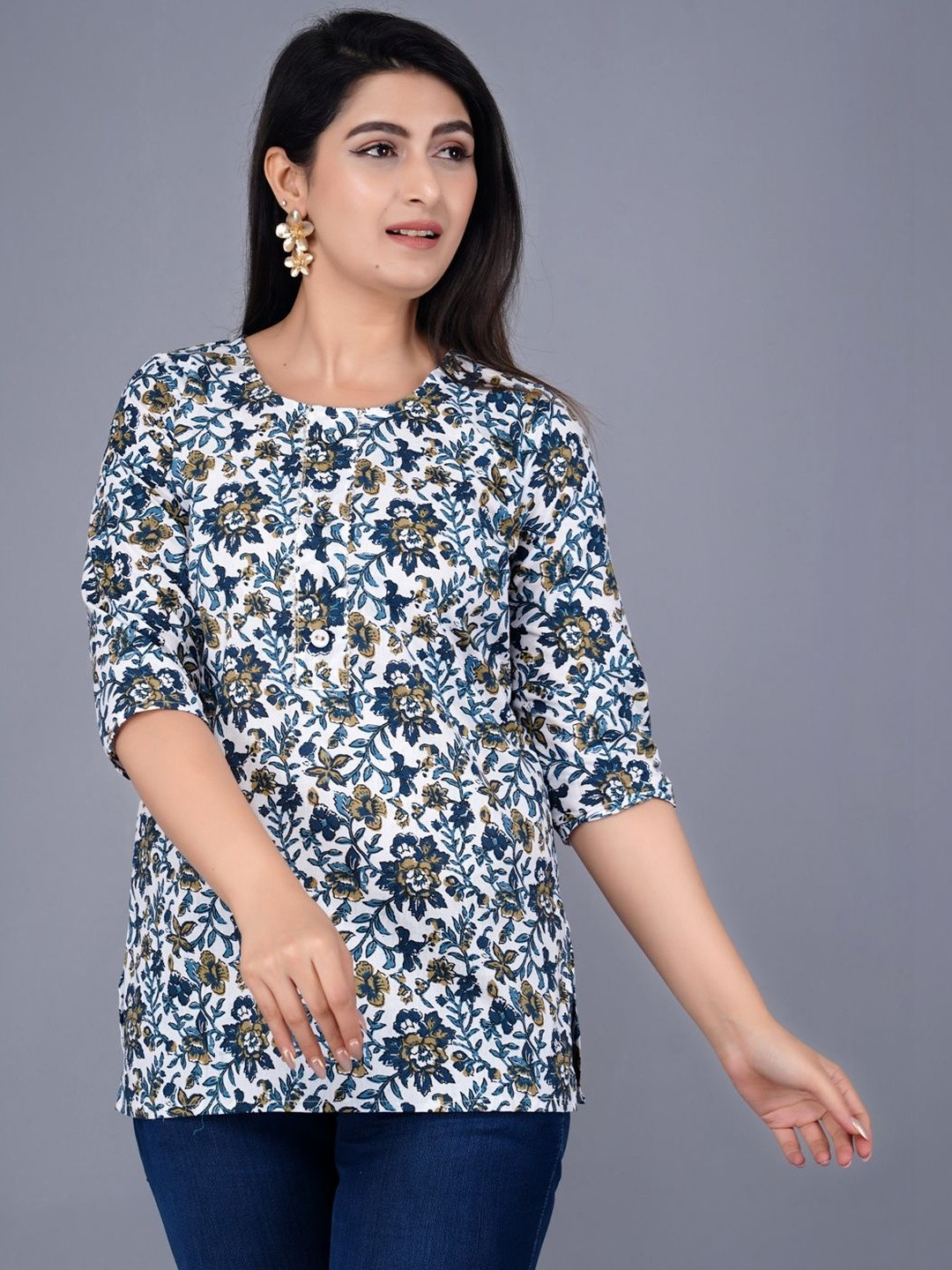 Visaru Floral Printed V-Neck Kurti