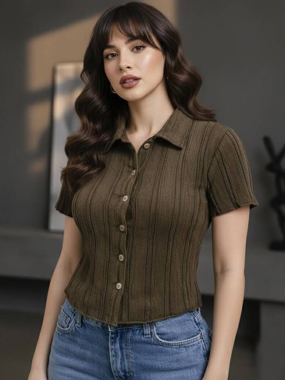 AROD Women Solid Short Sleeve Button-down Shirt