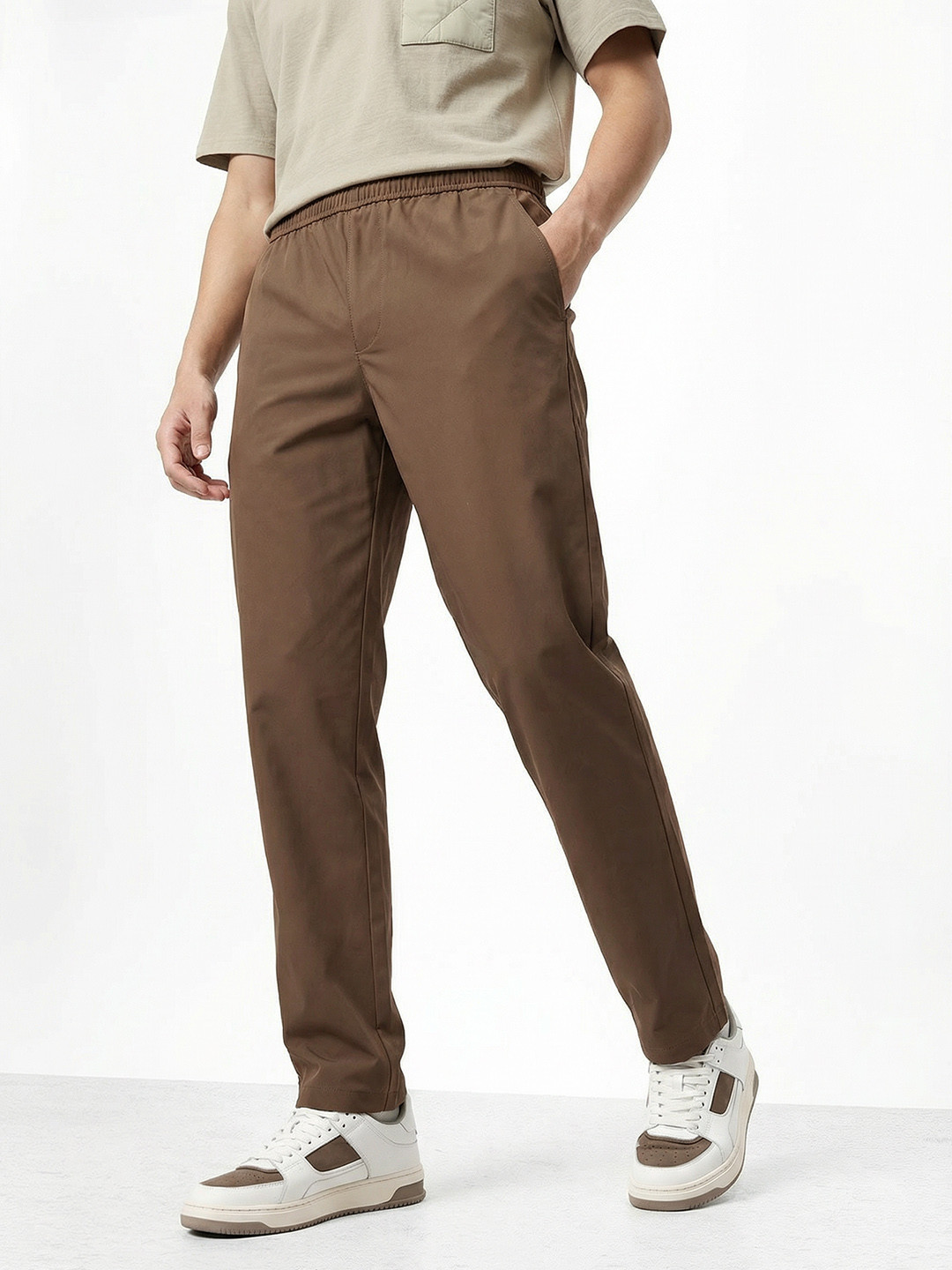 Aeropostale Men Straight Fit Trousers
