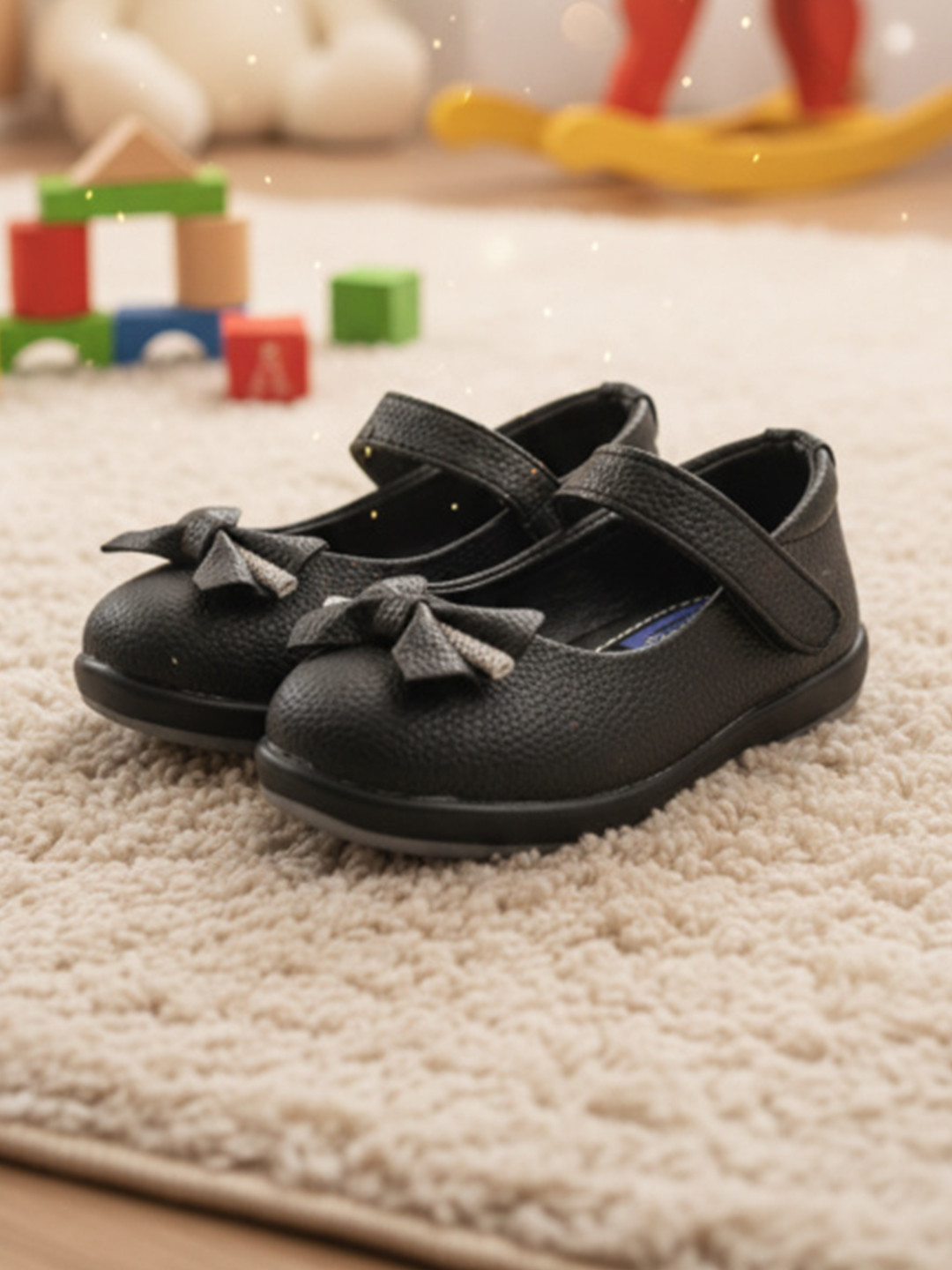 Footpedia Girls Flats