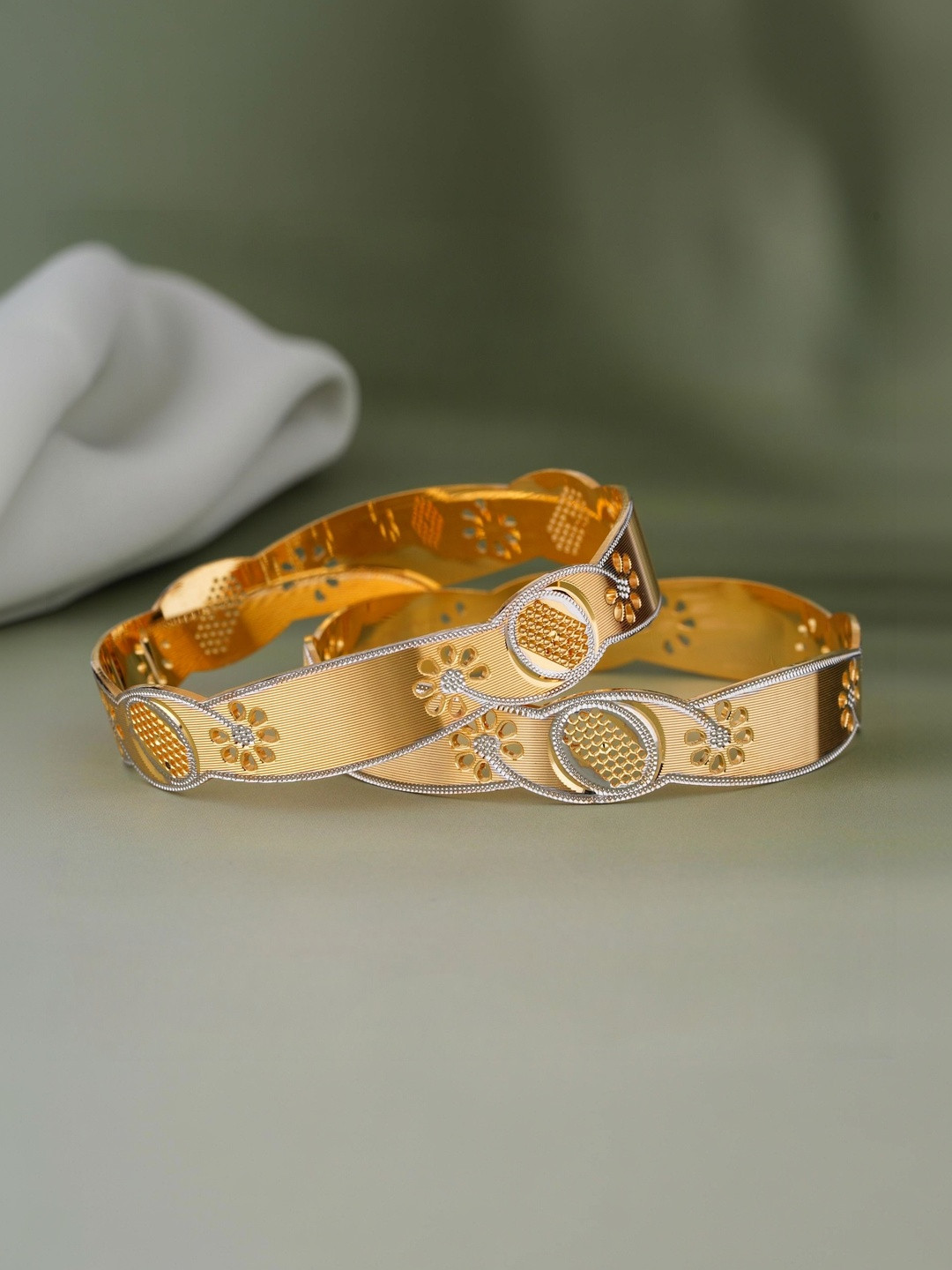 DIVASTRI Set of 2 Gold-Plated Temple Bangles