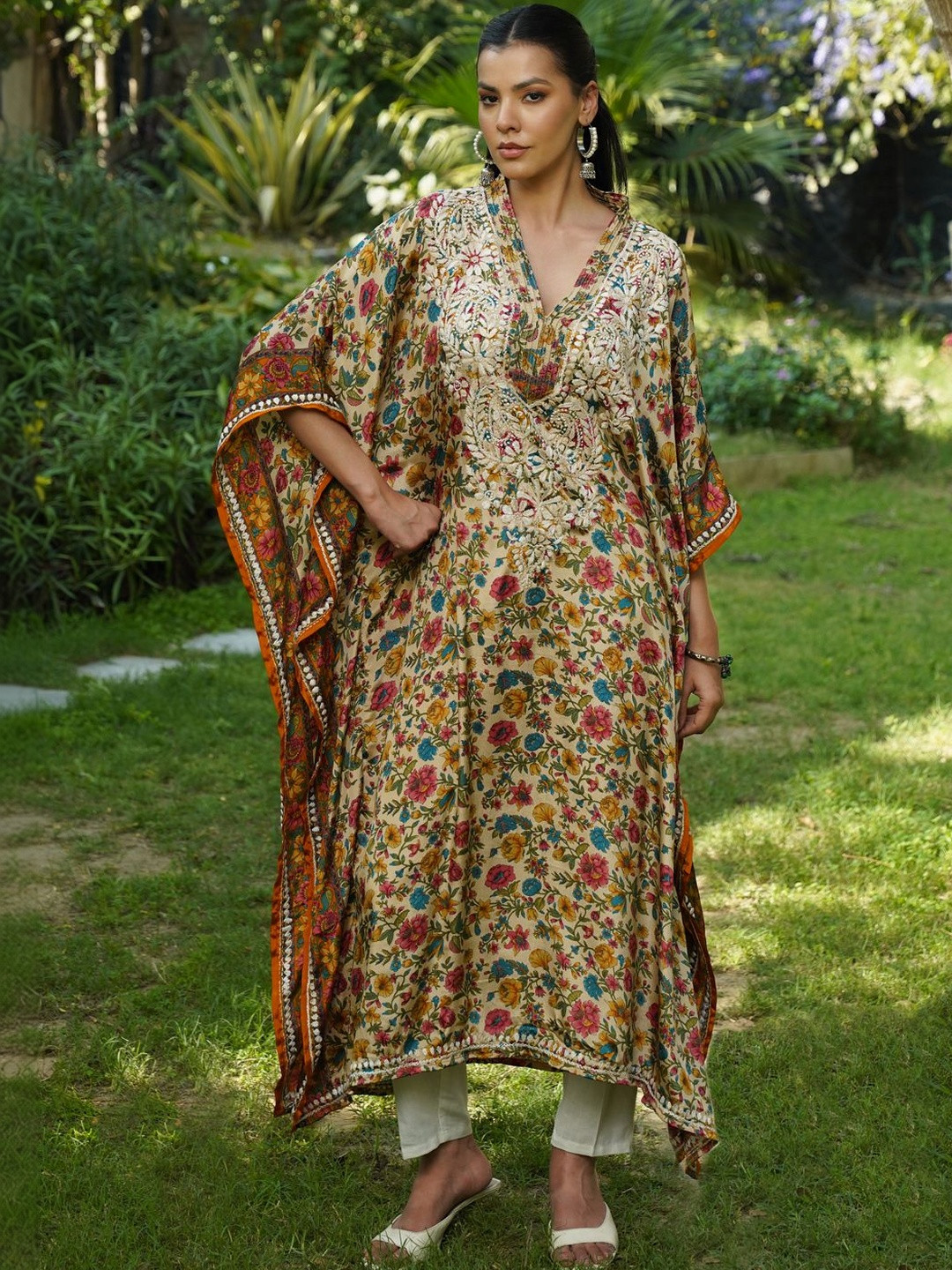 House of Chikankari Women Printed Chikankari Crepe Kaftan Kurta