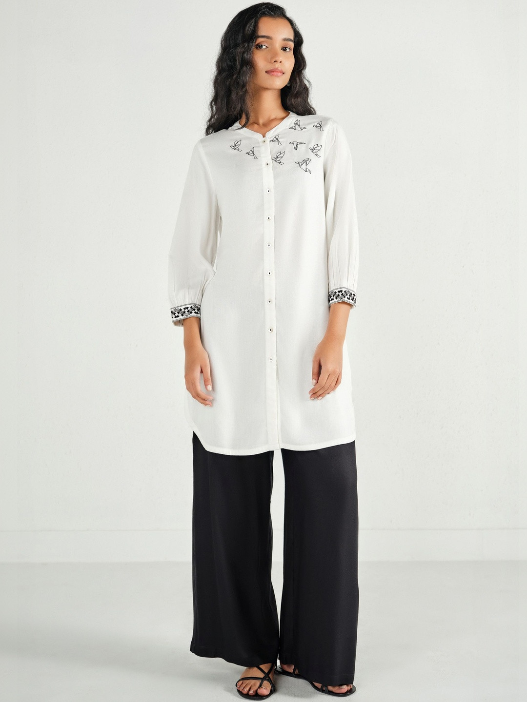 Global Desi Womens Sanchi White Embroidered Tunic