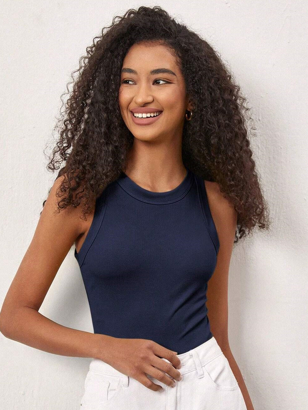 CREZYVEZY Ribbed Round Neck Sleeveless Crop Top