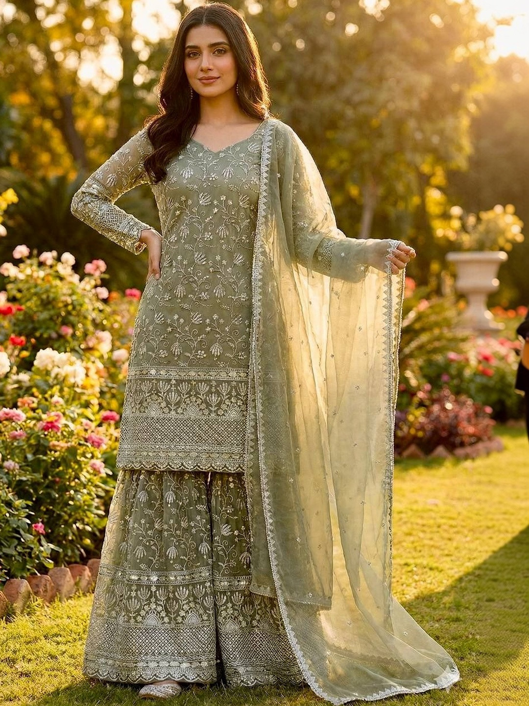 VIRJAT Women Floral Embroidered Regular Kurta with Palazzos & With Dupatta