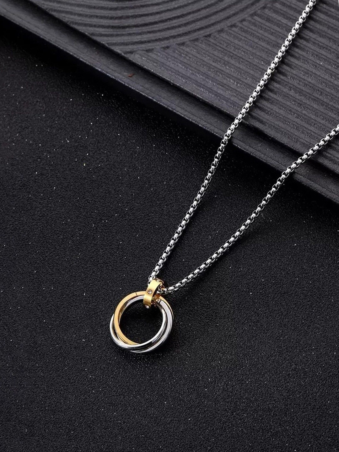 PASU FASHION Silver-Plated Pendant