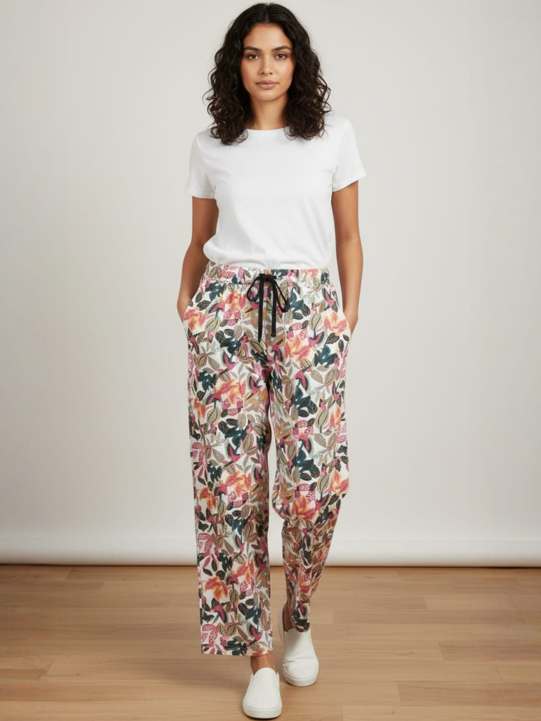 BLUWEEA Women Printed Cotton Lounge Pants