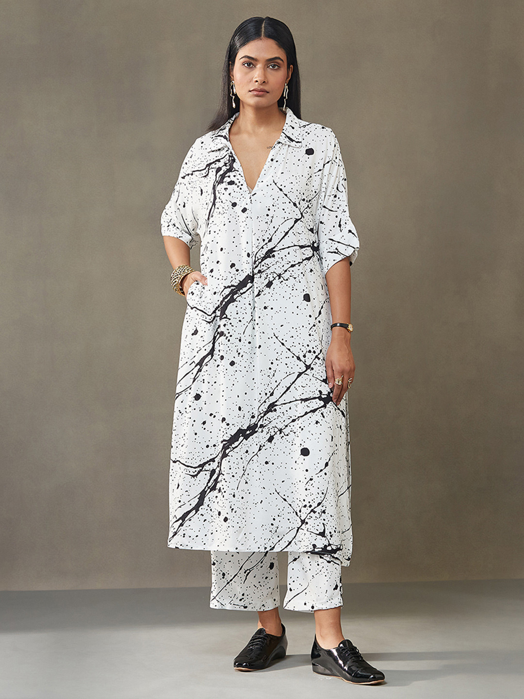 Navibhu Women Printed Smart Office Kurta with Trousers