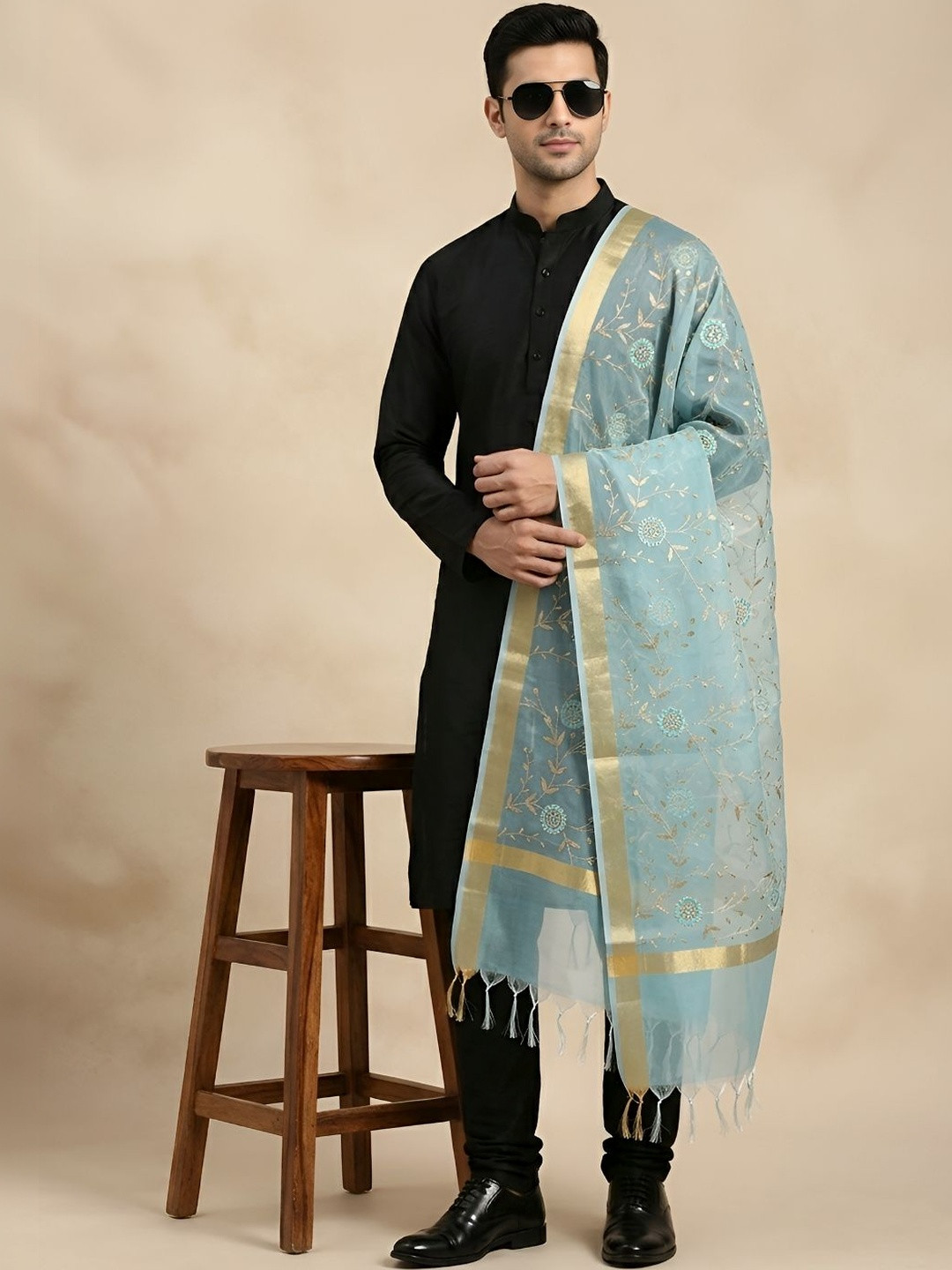 MUFFLY Men Woven Design Organza Dupatta with Zari