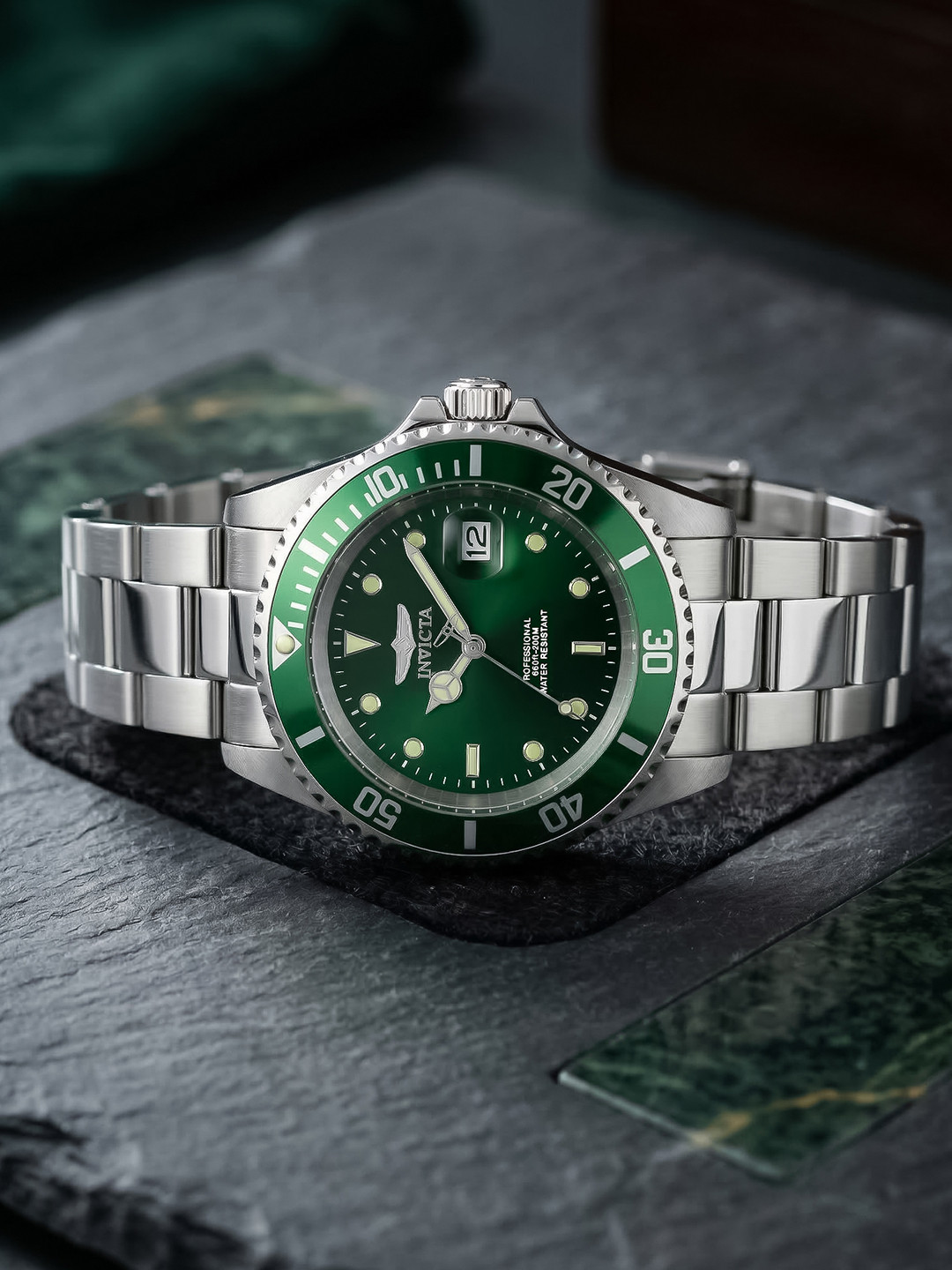 Invicta Men Pro Diver 200 M Quartz Green Dial Analog Watch - 47355
