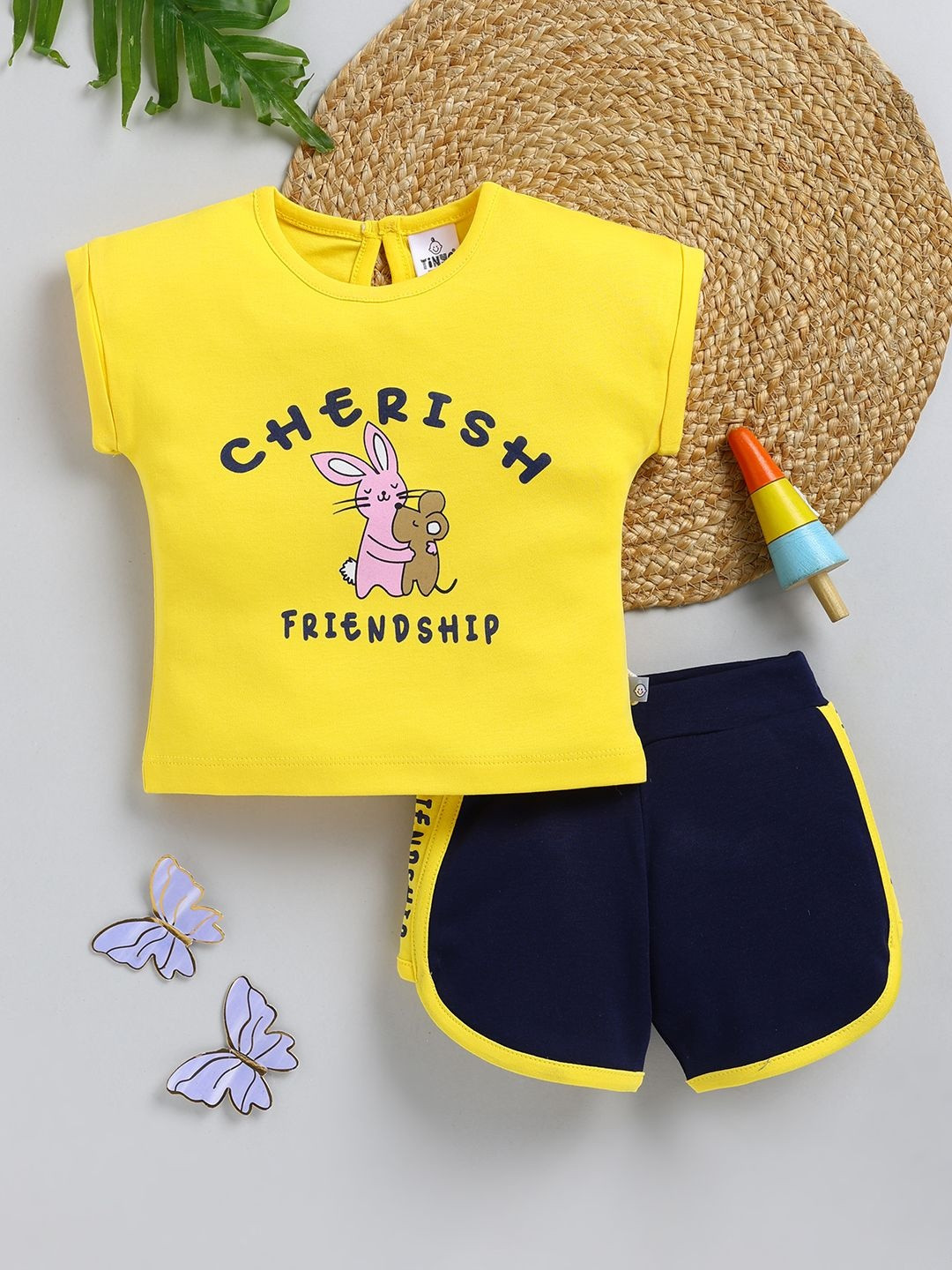 YK X Tinyo Girls Printed Pure Cotton T-shirt with Shorts