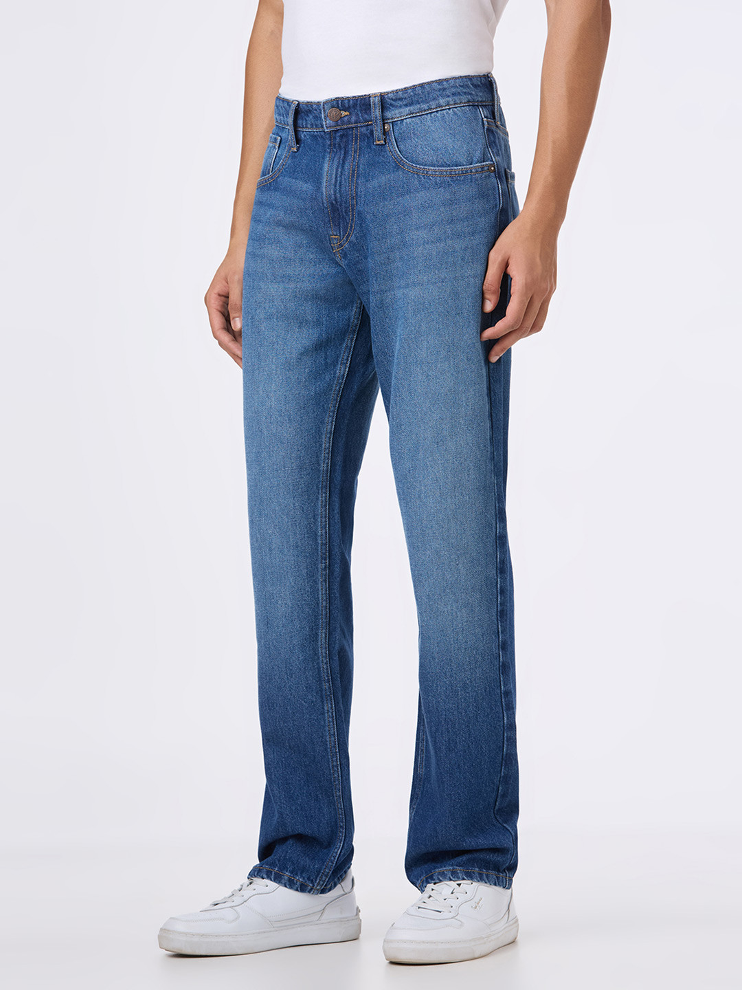 Pepe Jeans Men Holborne Regular Fit Mid-Rise Light Fade Cotton Jeans - Image 1