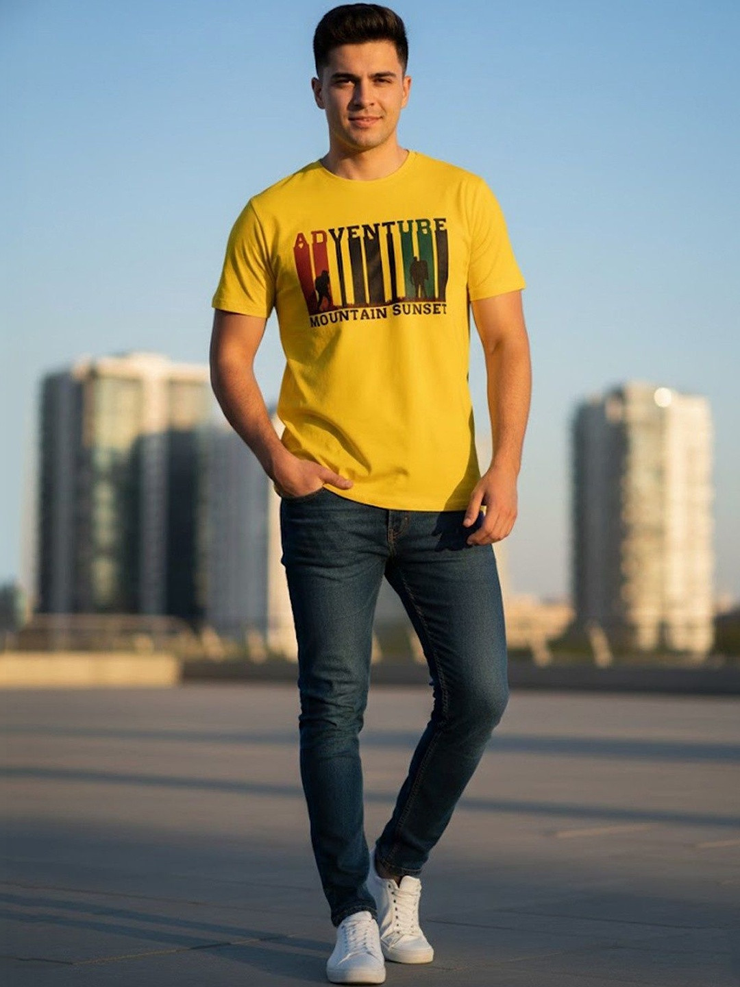 The Roadster Lifestyle Co Printed Round Neck T-shirt
