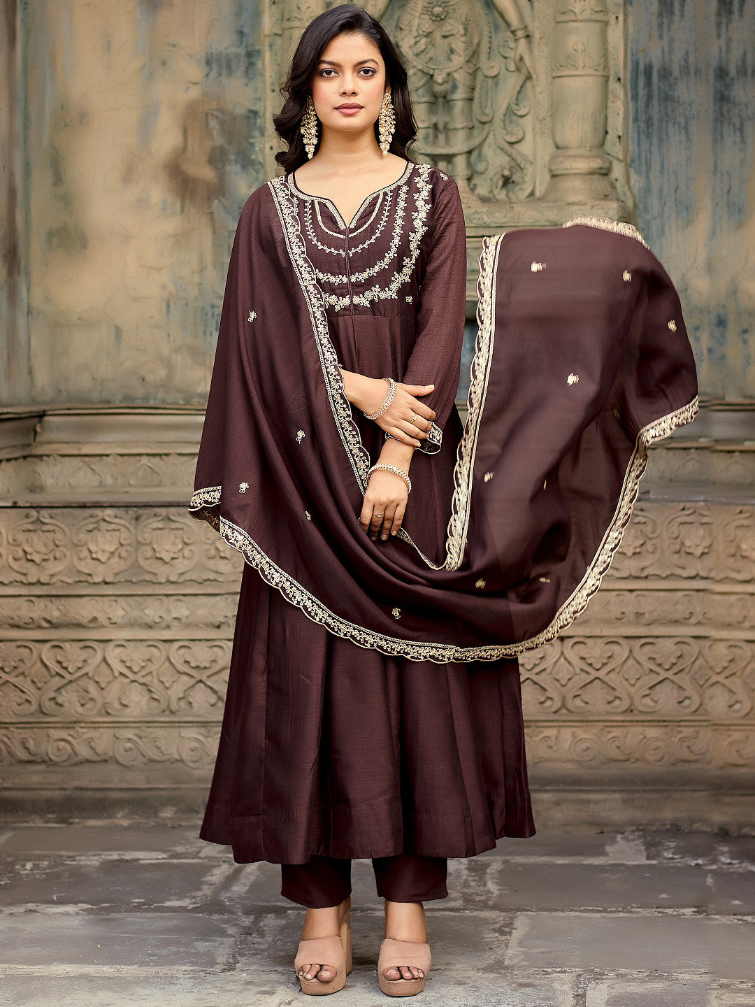 Omicron Fab Women Ethnic Motifs Embroidered Panelled Thread Work Kurta with Trousers & With Dupatta
