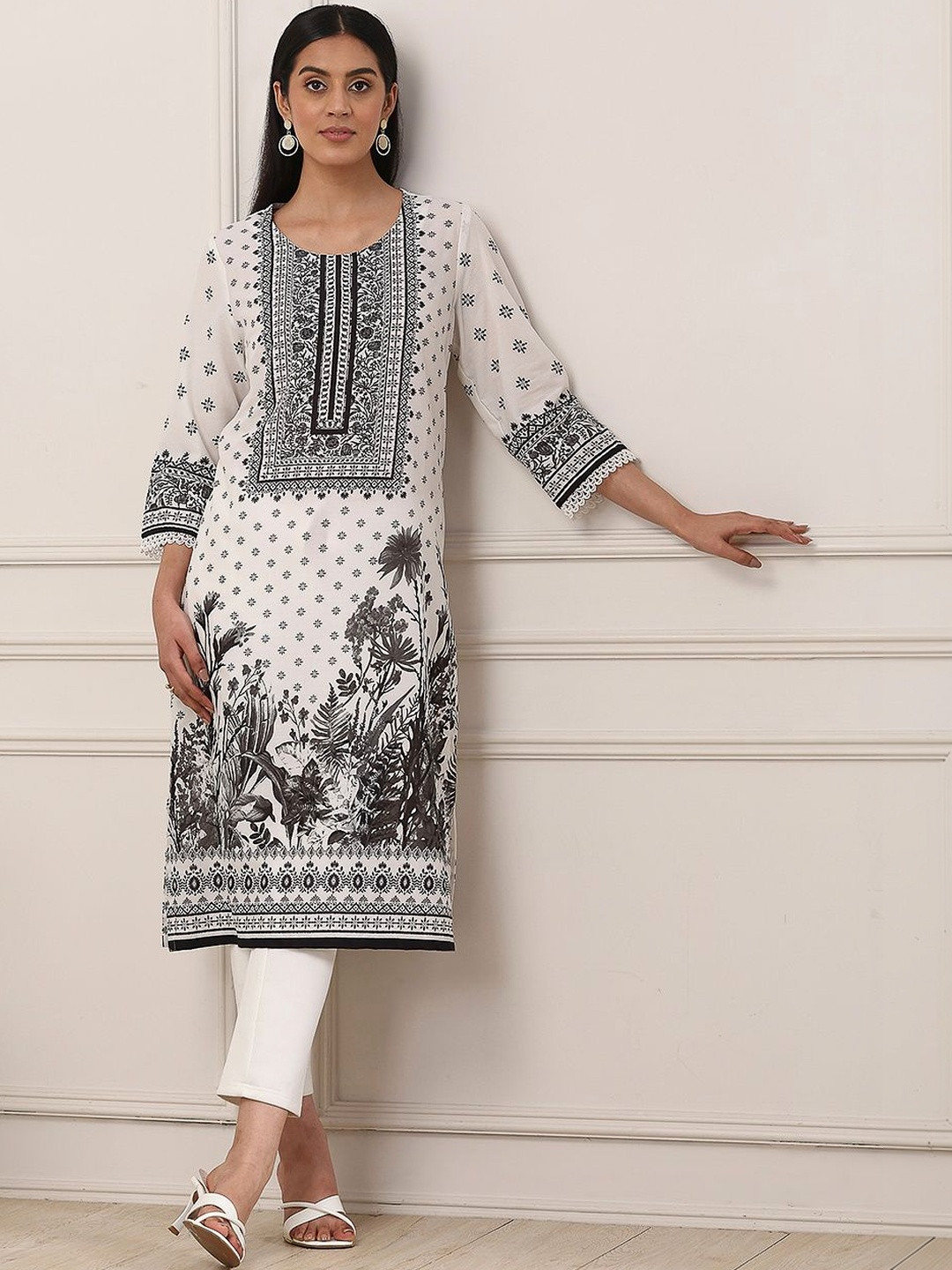 Biba Women Geometric Cold-Shoulder Sleeves Mirror Work Kurta