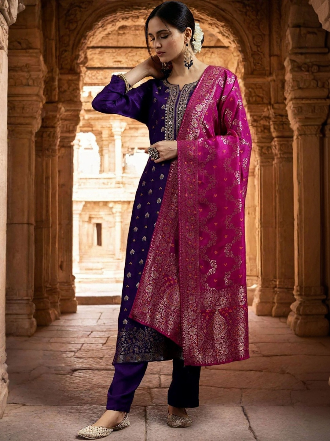 SIDDESHWARY FAB Women Embroidered Regular Sequinned Kurta with Trousers & With Dupatta