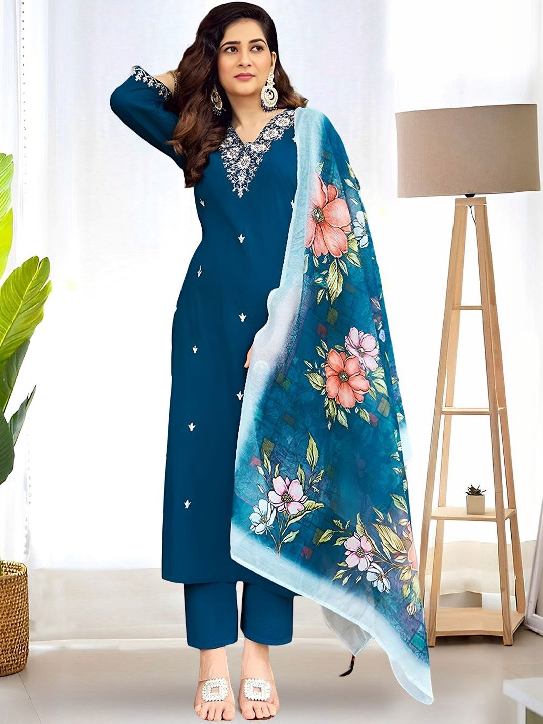 all about you Women Ethnic Motifs Embroidered Regular Thread Work Kurta with Trousers & With Dupatta