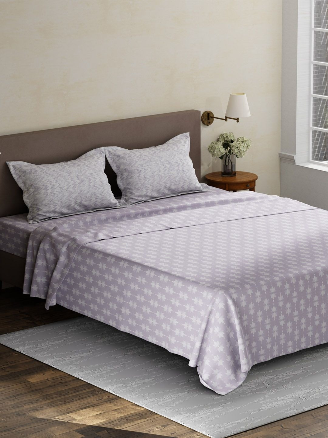 Layers Pristine 100 Cotton 180 Tc Grey Floral King Bedsheet Set Bedsheets