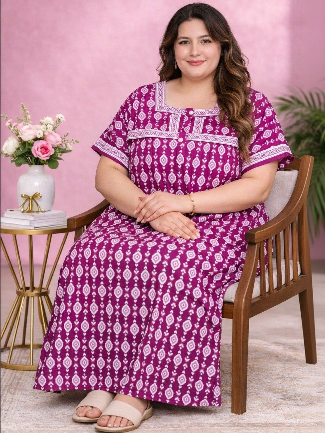 JAIPZZ APPARELS Printed Maxi Nightdress