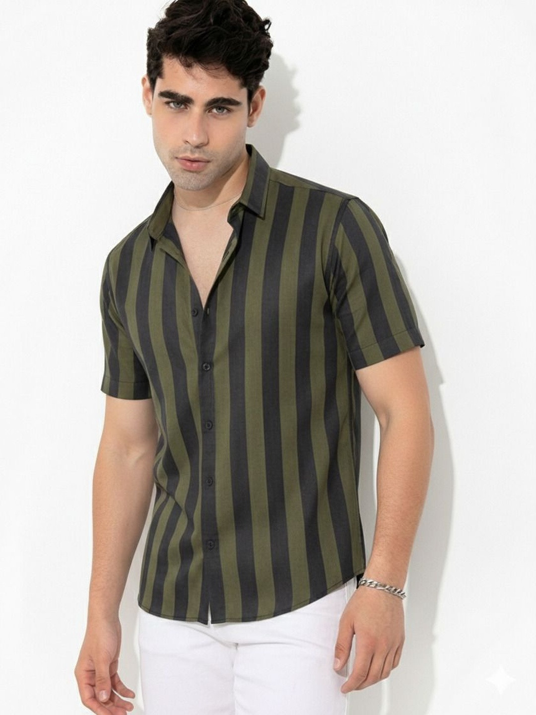 TIGER SNAKE Men Striped Spread Collar Short Sleeves Shirt